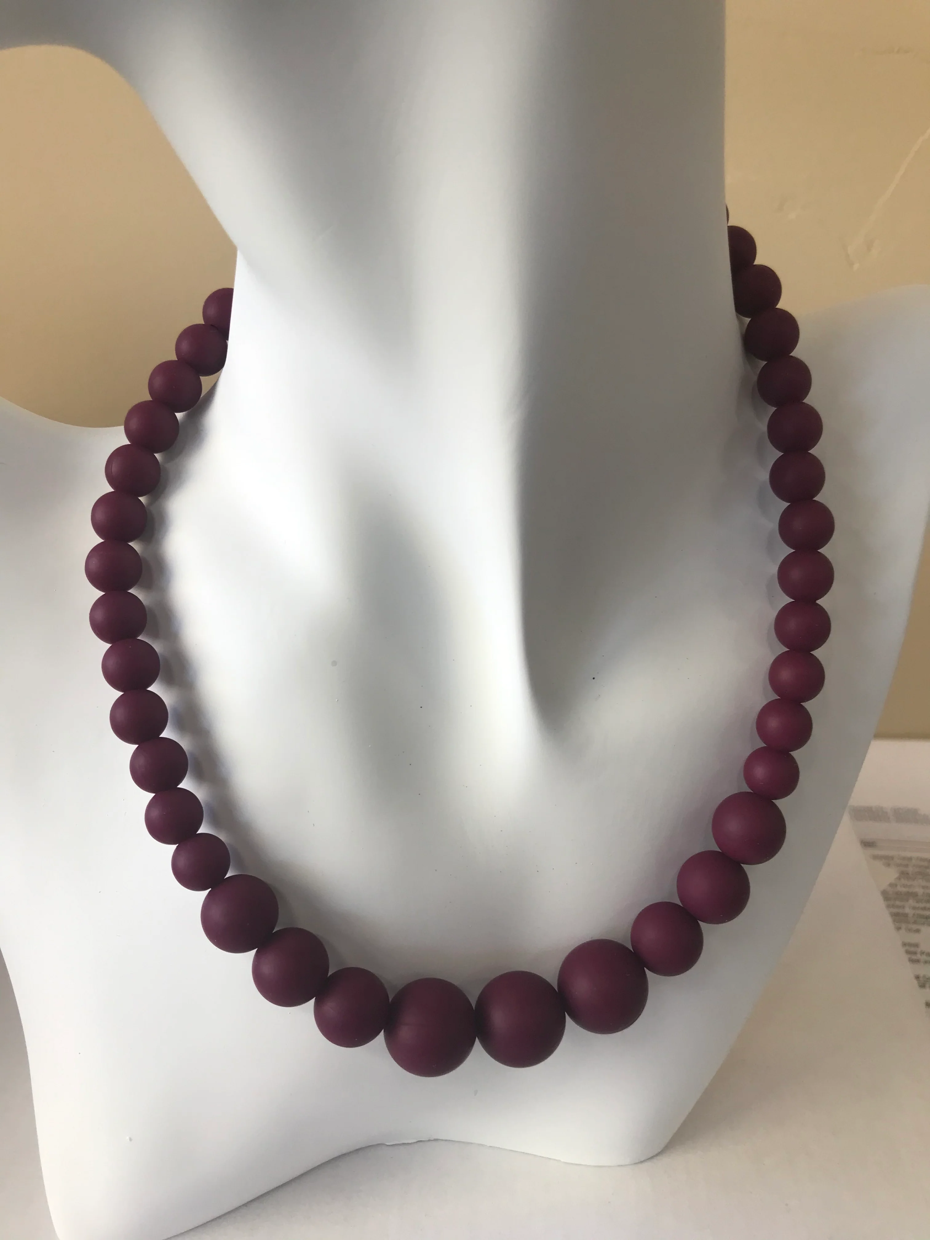 Red Wine Silicon rubber bead necklace - Image 6